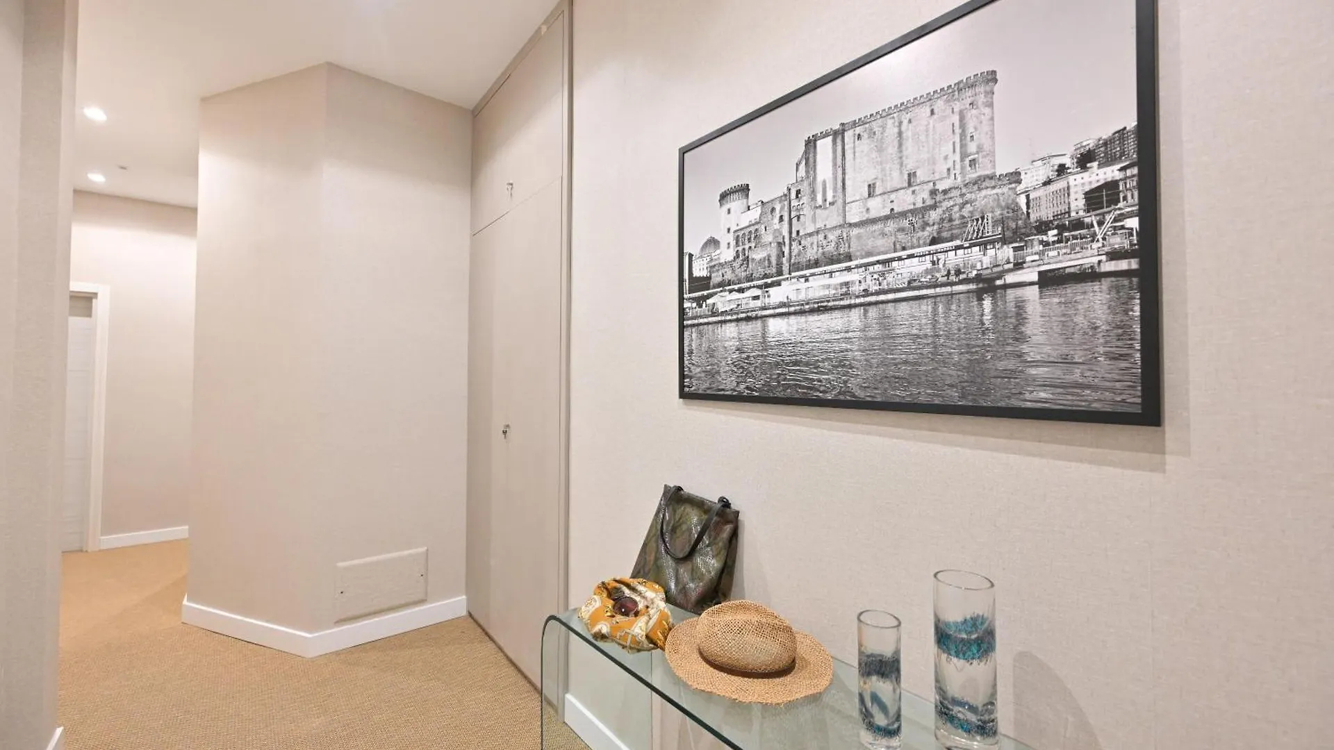 Ponte Di Tappia Suites Naples 0*,  Italy
