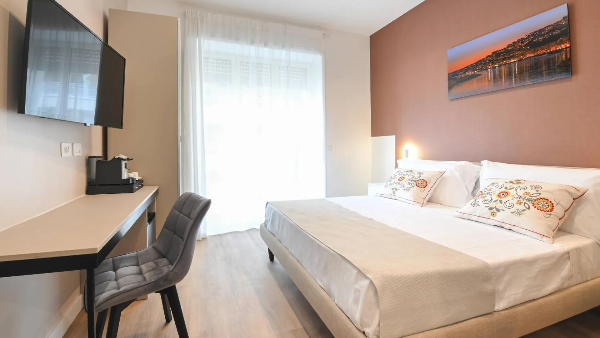 Ponte Di Tappia Suites Naples 0*,