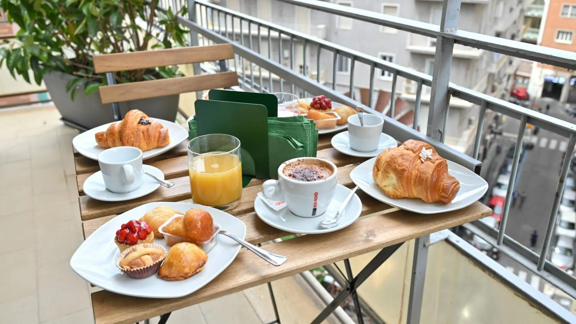 Ponte Di Tappia Suites location